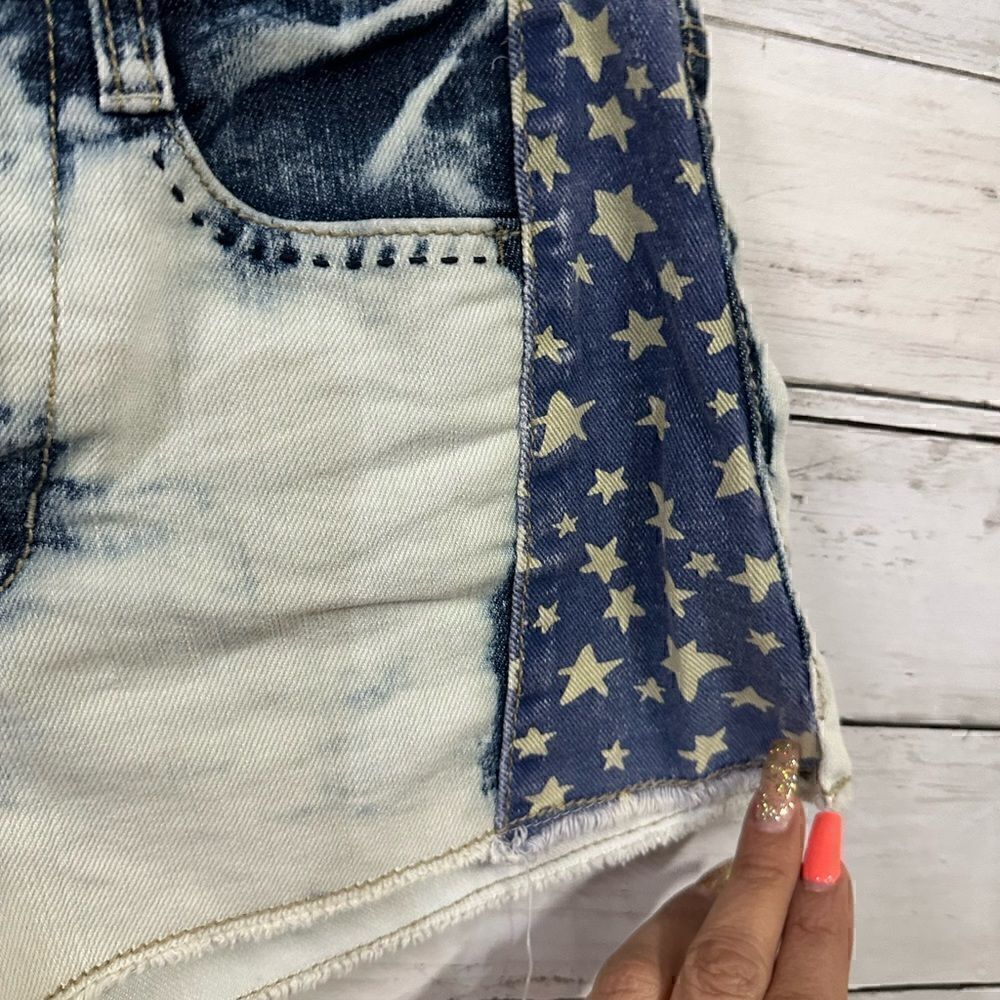 Mossimo USA Flag High Rise Shorts - Picture 3 of 5